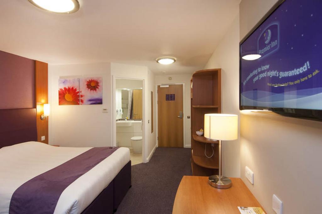 Premier Inn Newport/Telford Newport (Shropshire) Exterior foto