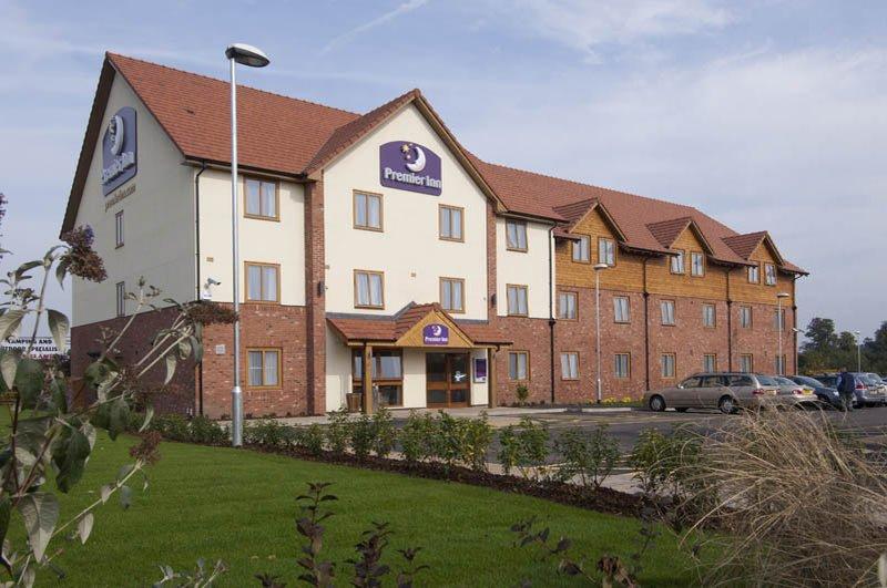 Premier Inn Newport/Telford Newport (Shropshire) Exterior foto